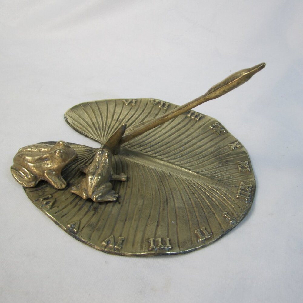 Vintage Brass Lily Pad & Two Frogs Sundial - 7" Dia - Made in Taiwan